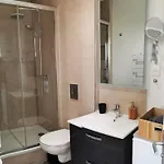 Reims - Idéal Pour Pro En Déplacement *wifi Rapide *vue Panoramique *parking Facile *