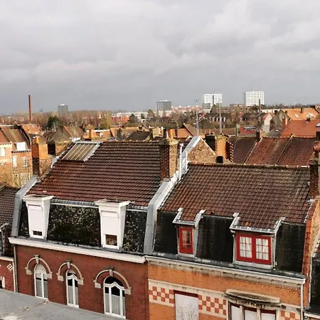 Reims - Ideal Pour Pro En Deplacement *wifi Rapide *vue Panoramique *parking Facile *