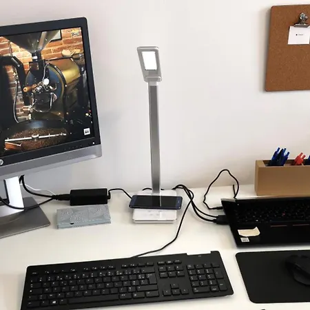 Appartement Reims - Ideal Pour Pro En Deplacement *wifi Rapide *vue Panoramique *parking Facile