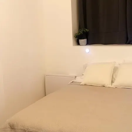 Appartement Reims - Ideal Pour Pro En Deplacement *wifi Rapide *vue Panoramique *parking Facile