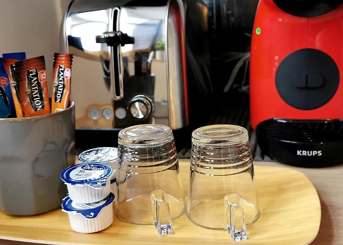 Appartement Reims - Idéal Pour Pro En Déplacement *wifi Rapide *vue Panoramique *parking Facile