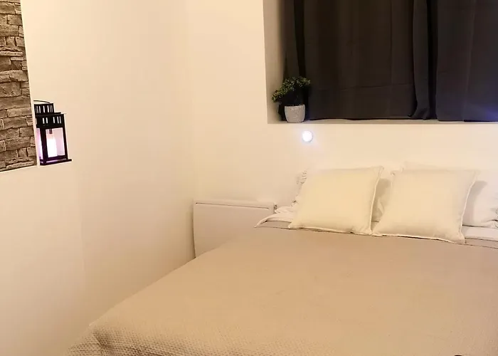 Appartement Reims - Idéal Pour Pro En Déplacement *wifi Rapide *vue Panoramique *parking Facile